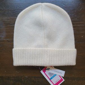 NWT Vince Camuto 100% Cashmere Knit Ivory Beanie Hat Size- S